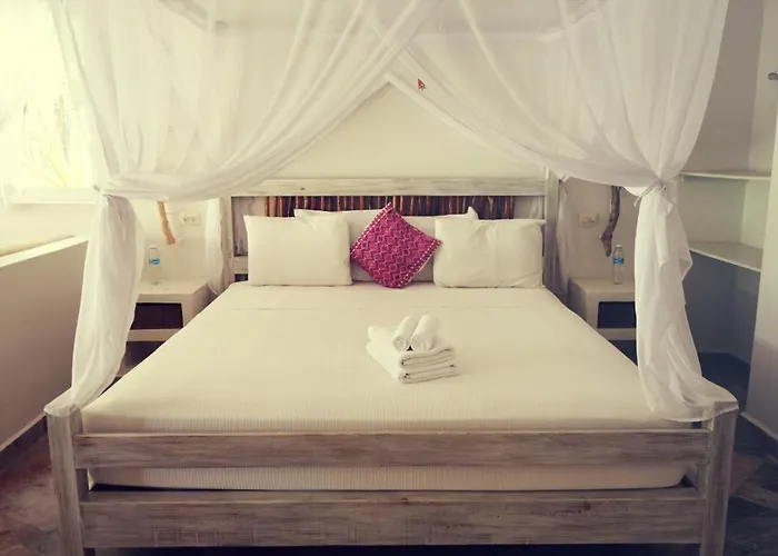Almaplena Boutique Hotel