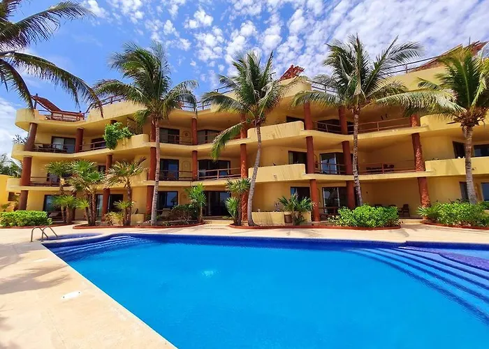 Villa 301, Ground Floor, Oceanfront!